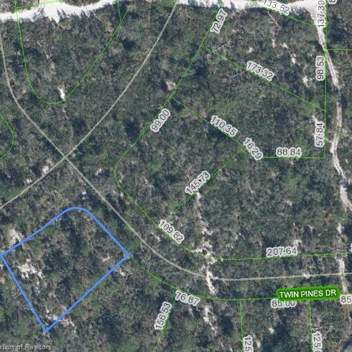 1201 Twin Pines Drive, Sebring, Florida 33852
